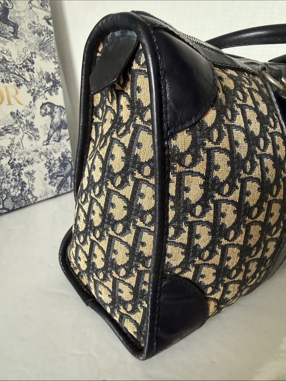 Authentic Dior Black and Beige Large Boston Handbag. - Picture 9 of 17
